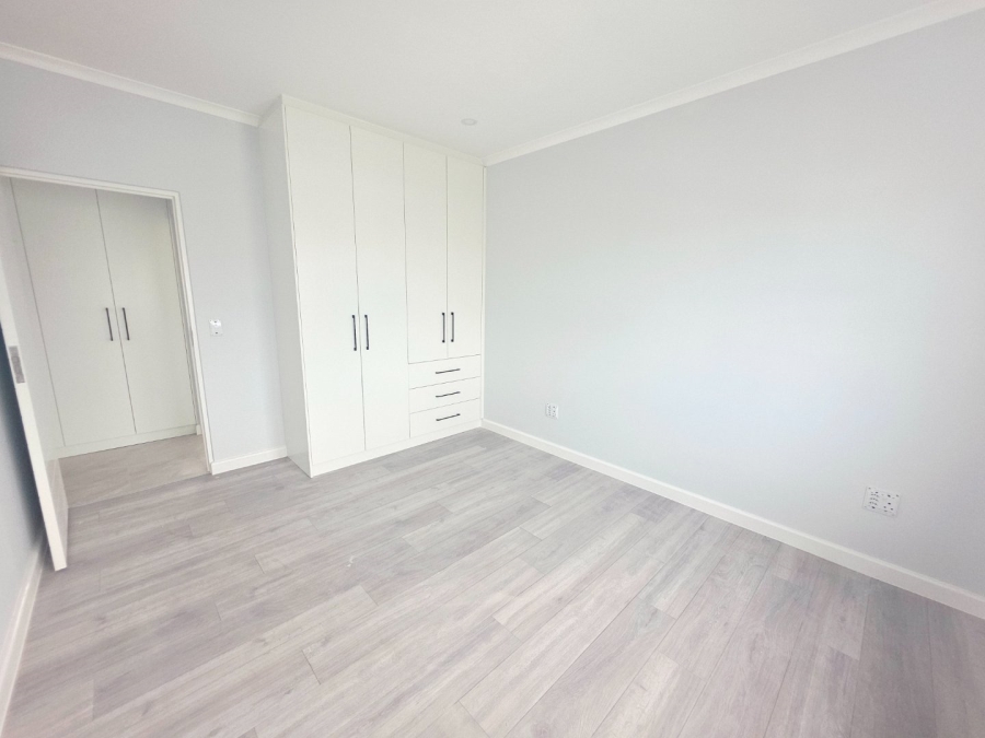 4 Bedroom Property for Sale in Sandown Western Cape